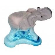 Statuette météo éléphant debout trompe en l'air