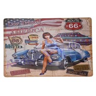 Plaque vintage Pin-up sur voiture ancienne Car Travel