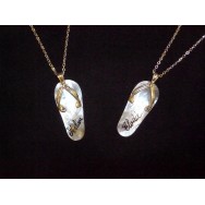 Pendentif Tong en nacre avec prénom - Idée cadeau