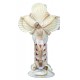 Crucifix en coquillages - objet religieux.