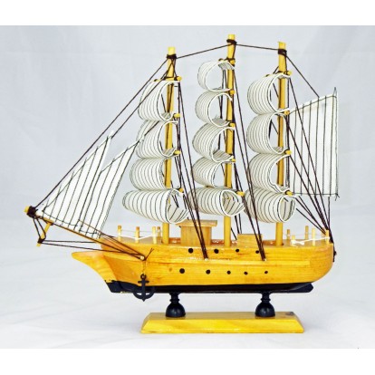 Maquette voilier Trois mâts 24 cm, modèle B.