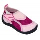 Chaussures de plage roses pour fille.