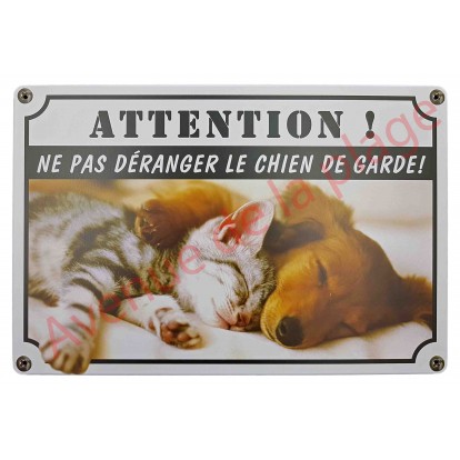 Pancarte "Attention ! Ne pas déranger le chien de garde !"