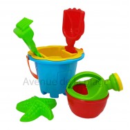 Petit seau de plage et ses accessoires